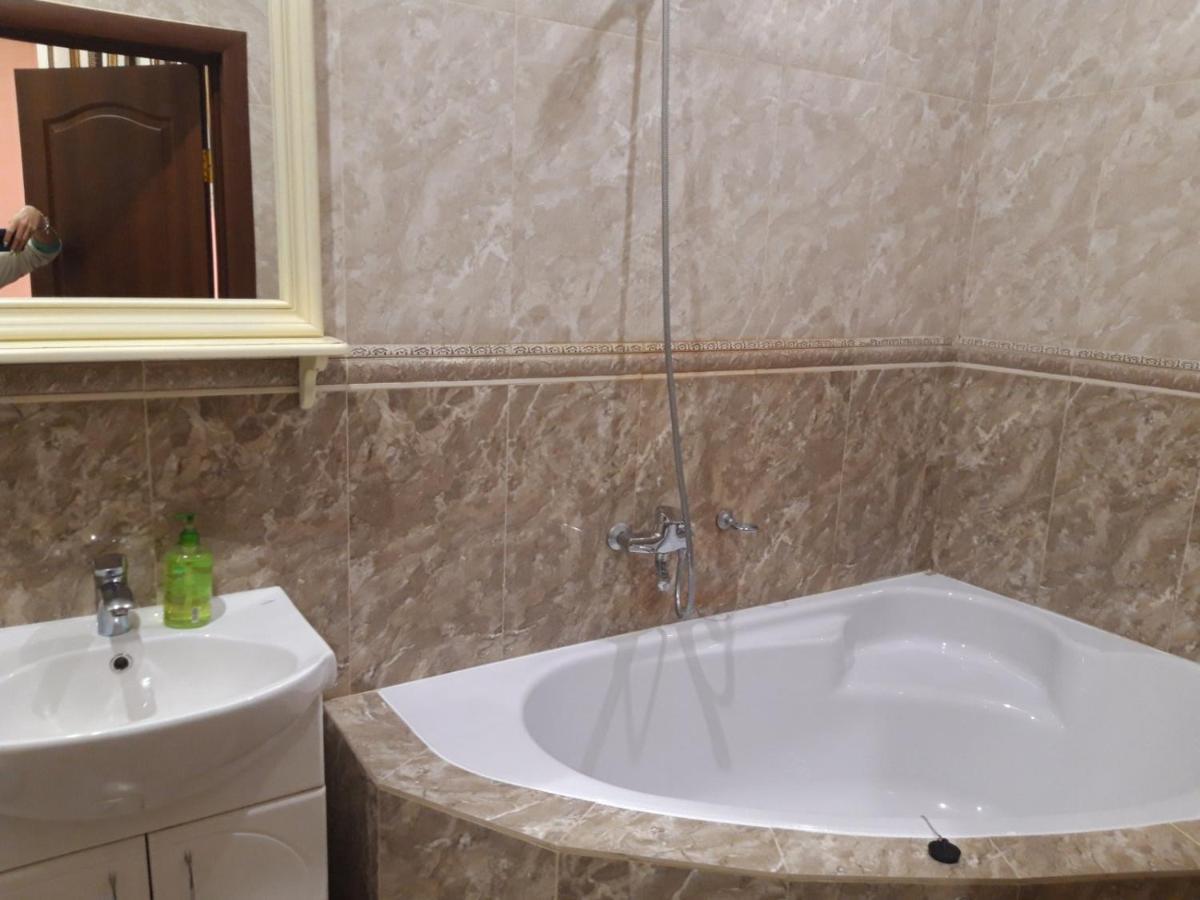 Готель "Дністер" Zhvanets Ngoại thất bức ảnh